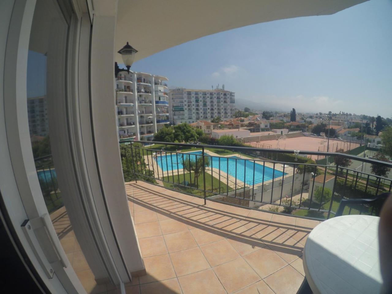 Edf. Almijara 3ºe Apartment Nerja Ngoại thất bức ảnh